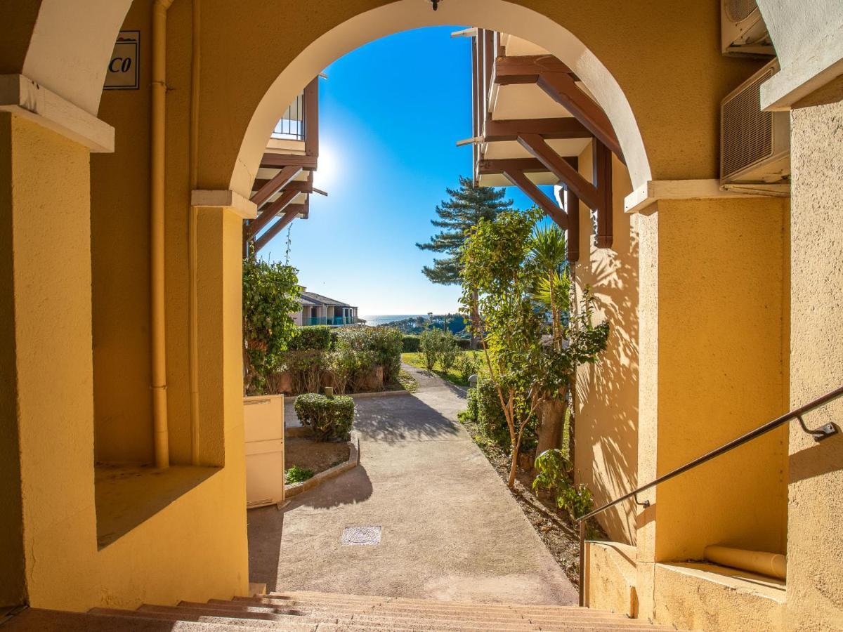 Studio Village Cap Esterel - Le Village-72 By Interhome Сен-Рафаэль Экстерьер фото