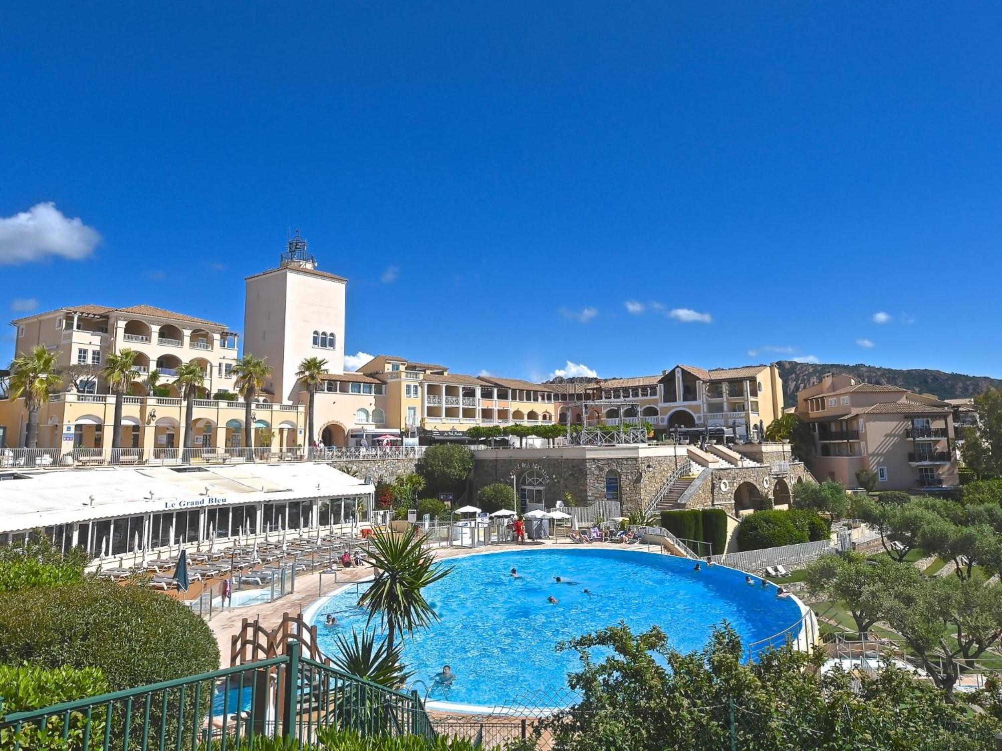 Studio Village Cap Esterel - Le Village-72 By Interhome Сен-Рафаэль Экстерьер фото
