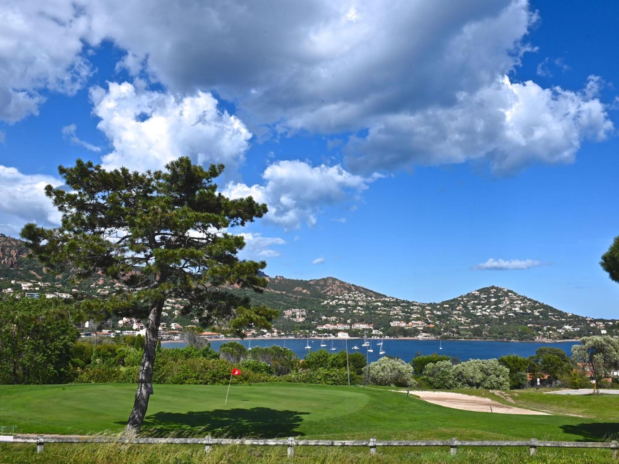Studio Village Cap Esterel - Le Village-72 By Interhome Сен-Рафаэль Экстерьер фото