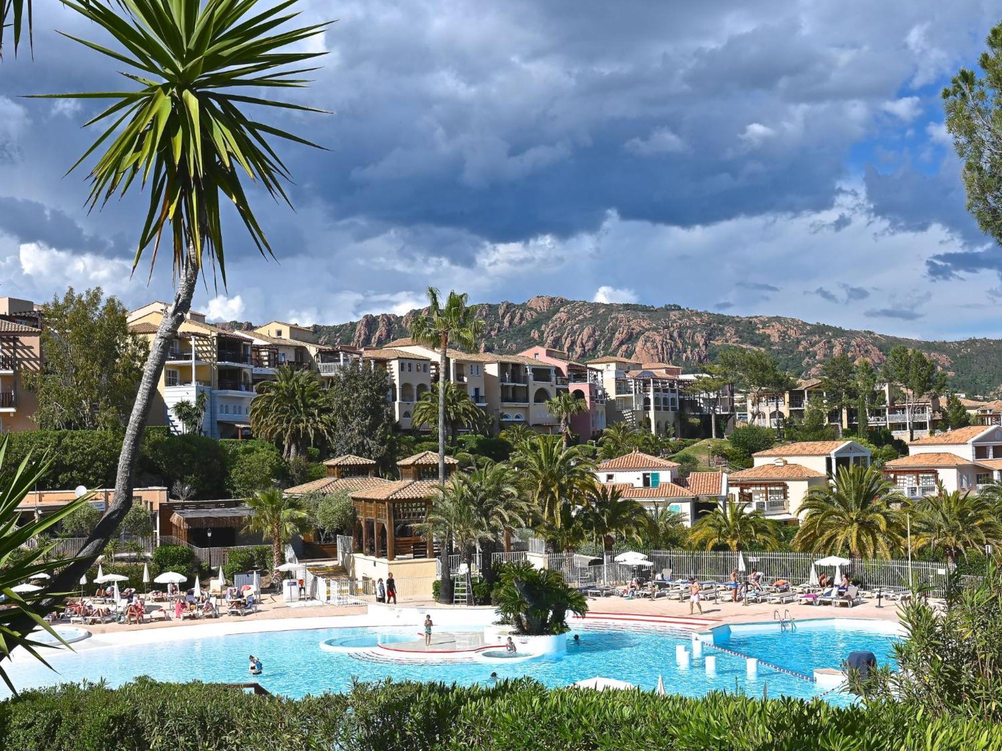 Studio Village Cap Esterel - Le Village-72 By Interhome Сен-Рафаэль Экстерьер фото